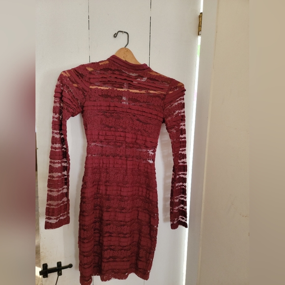 Reece Burgundy Lace Long Sleeve Bodycon Dress, XS - Picture 2 of 10